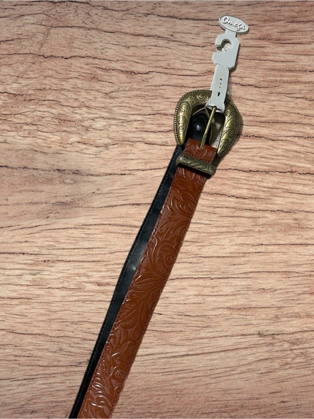 NWT - Omega Western Style Engraved Buckle Brown Belt